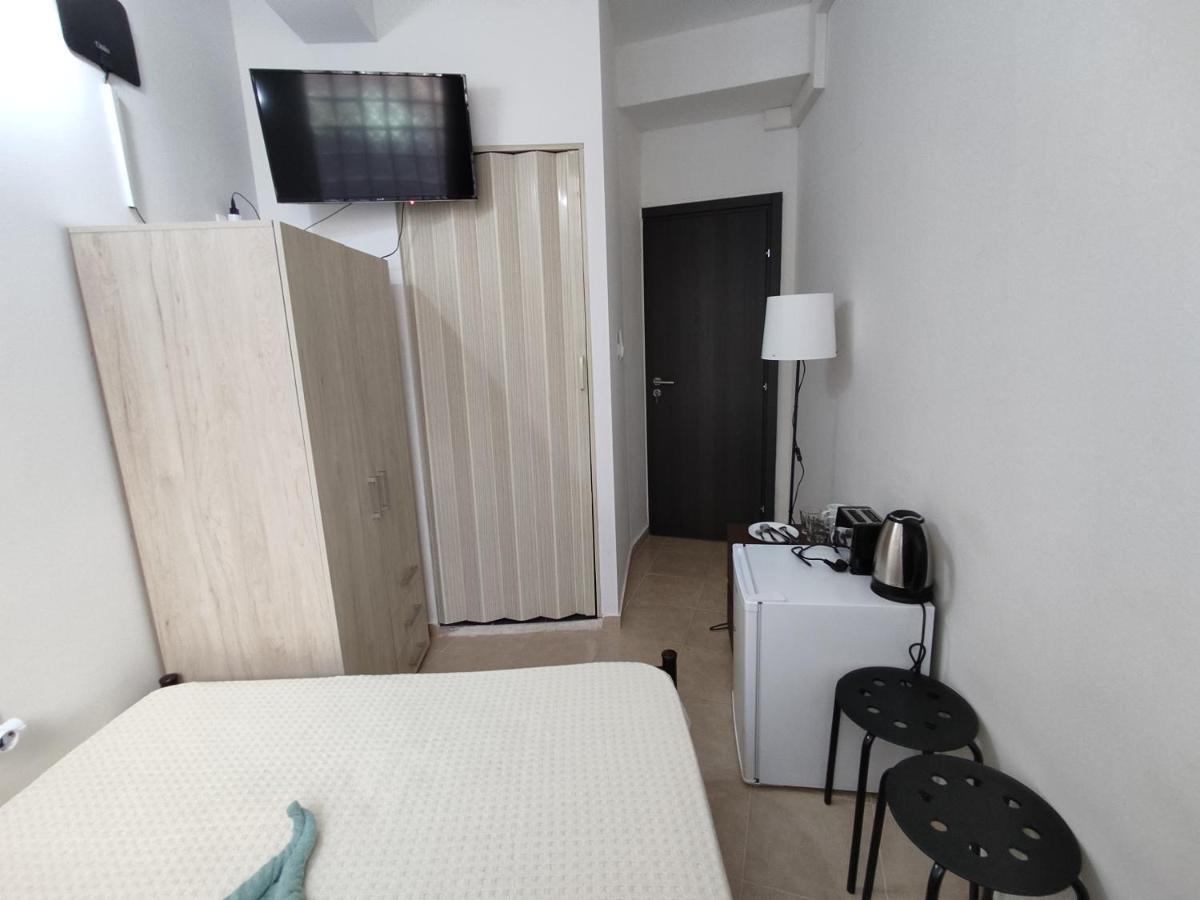 Apartamento Pure Urban Metro Kato Patisia Atenas Exterior foto